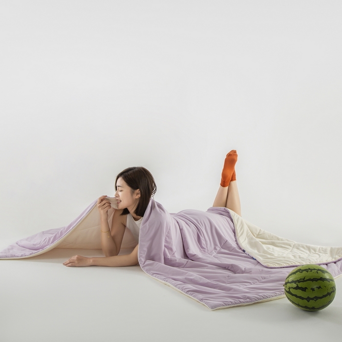 91家纺网 家纺一手货源 找家纺 金喜 2025新款锦氨冰川凉感被裸机面料夏凉被凉感薄被子-冰菓夏被 丁香紫