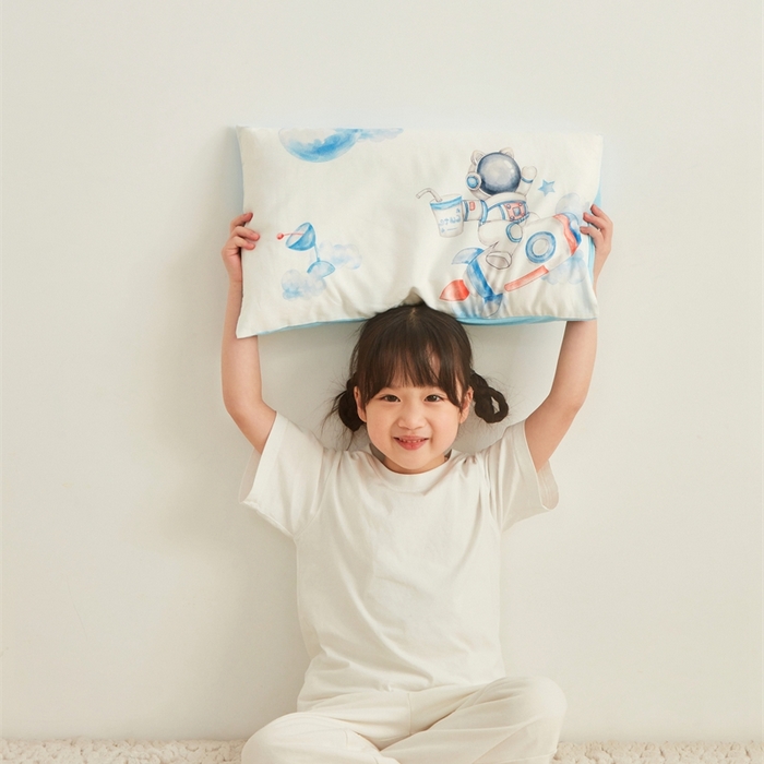 91家纺网 家纺一手货源 找家纺 艾佳宝贝 2025新款A类全棉纯棉儿童单枕套多尺寸可拆式枕头 航天员