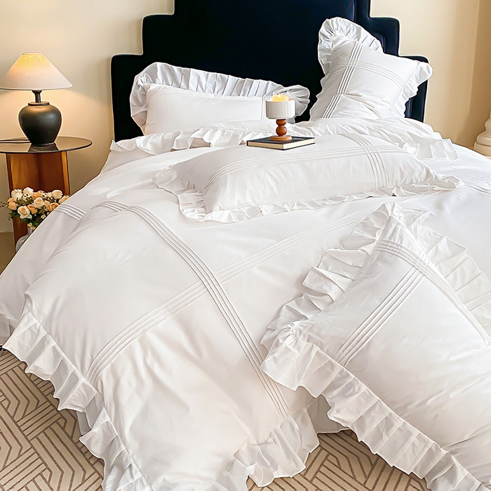 91家纺网 家纺一手货源 找家纺 花香四季家纺 2025新款全棉13376公主风纯棉法式手工立体线条四件套 奶油白