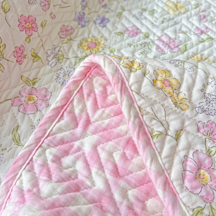 91家纺网 家纺一手货源 找家纺 羽爱家纺 2025新款A类双面全棉印花床盖套件 向阳花开