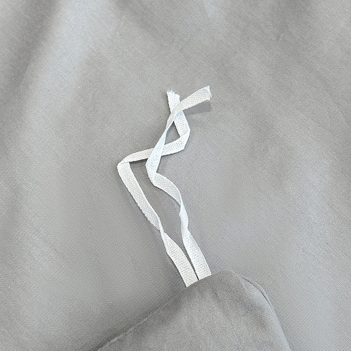 91家纺网 家纺一手货源 找家纺 宇彬家纺 2025新款直播热款13374全棉母婴级压线一字绣宽边枕套被套纯色滚边麻绳四件套贡缎新疆长绒 梦系列-绅士灰