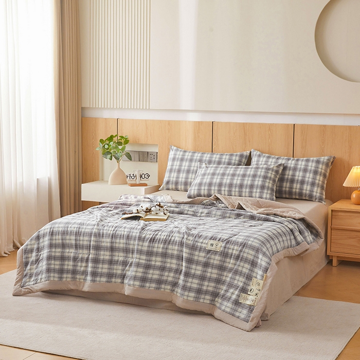 91家纺网 家纺一手货源 找家纺 创优家纺 2025新款无印风格子新疆棉夏被空调被纯棉花被夏被子薄被芯水洗棉包检测 雾川