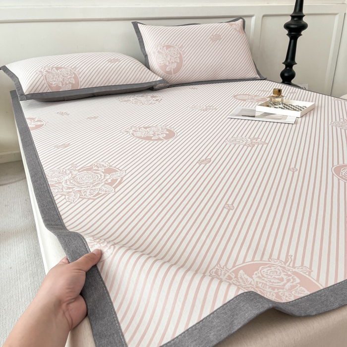 91家纺网 家纺一手货源 找家纺 子曰 2025新款高定版A类PE聚乙烯凉感凉席提花凉席床笠 玫瑰-粉【平铺款】