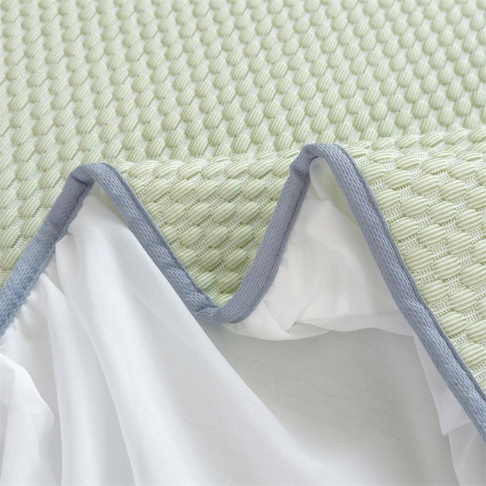 91家纺网 家纺一手货源 找家纺 丝幔家纺 2025新款A类冰豆豆花边款凉席床裙 抹茶绿