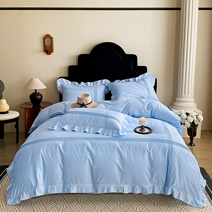 91家纺网 家纺一手货源 找家纺 花香四季家纺 2025新款全棉13376公主风纯棉法式手工立体线条四件套 蔚蓝