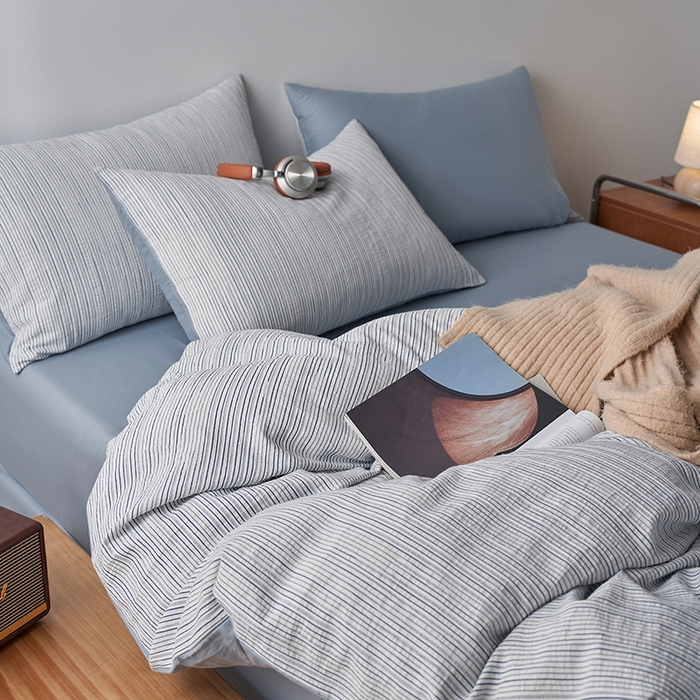 91家纺网 家纺一手货源 找家纺 千朵森  2025新款全棉色织提花条纹四件套 提花条纹-蓝