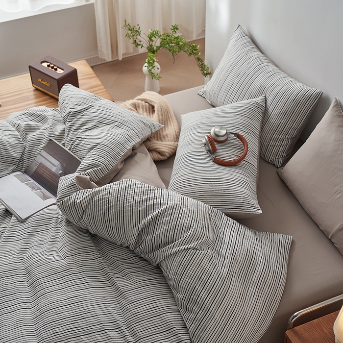 91家纺网 家纺一手货源 找家纺 千朵森  2025新款全棉色织提花条纹四件套 提花条纹-墨