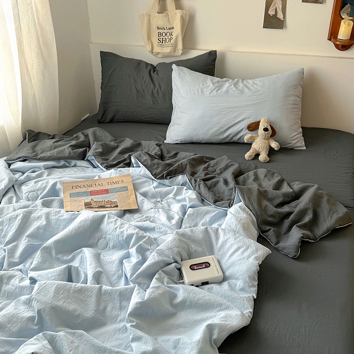 91家纺网 家纺一手货源 找家纺 耀达家居 2025新款水洗棉双拼夏被四件套 海盐蓝➕高级灰