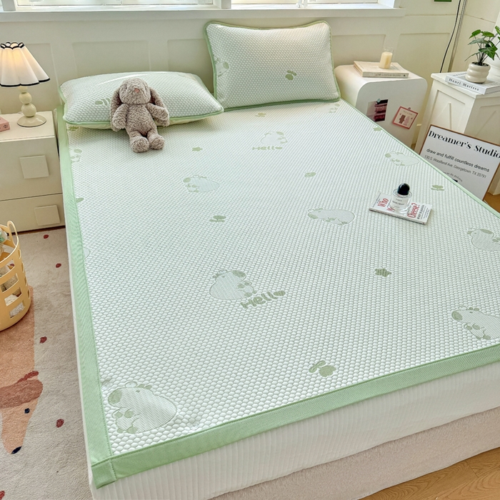 91家纺网 家纺一手货源 找家纺 绣女坊 2025新款冰豆豆提花凉席三件套 卡皮巴拉-绿色