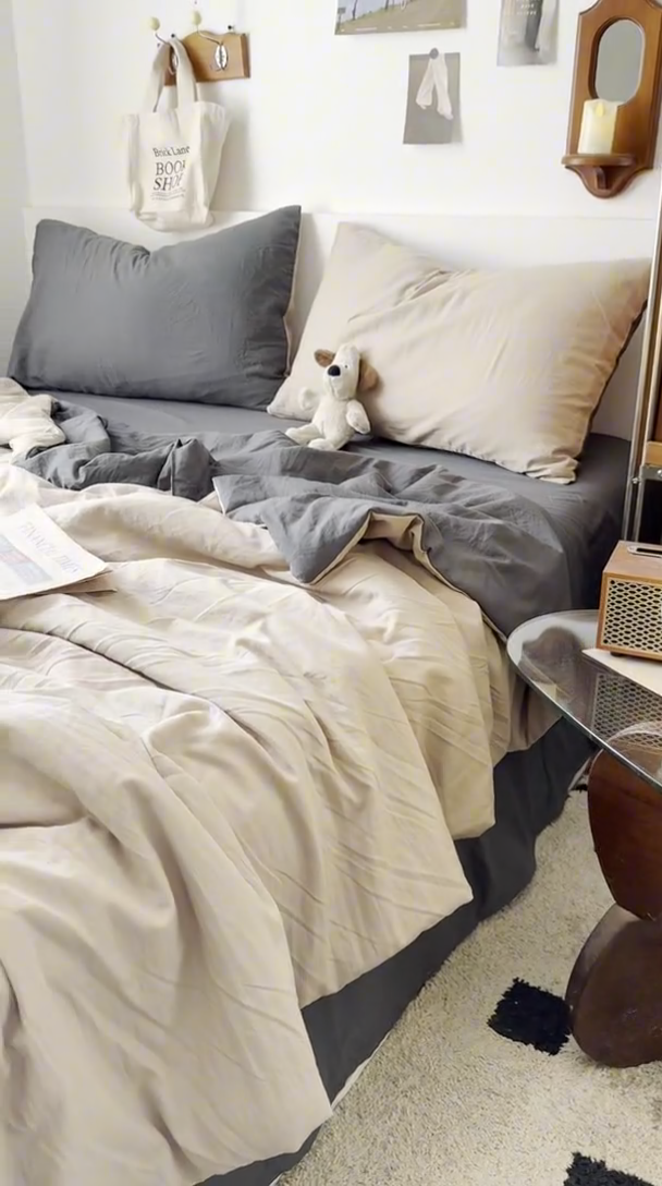 91家纺网 家纺一手货源 找家纺 耀达家居 2025新款水洗棉双拼夏被四件套 奶茶➕高级灰