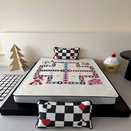 91家纺网 家纺一手货源 找家纺 （总）三味舒屋 2025新款趣味游戏系列抗菌大版印花冰藤凉席席子