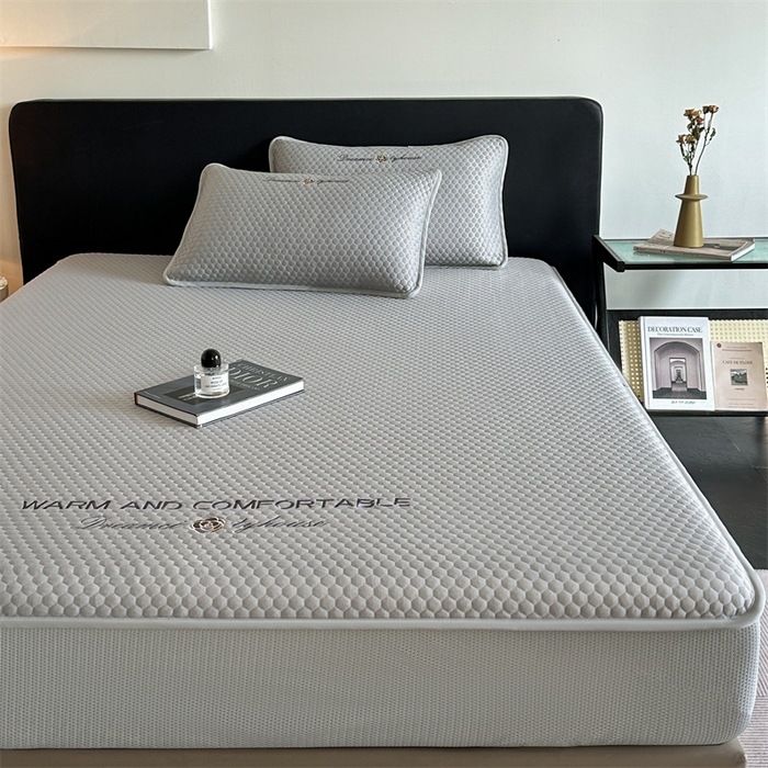 91家纺网 家纺一手货源 找家纺 笙意家纺 2025新款豆豆凉感软席-兰娜 兰娜-淡雅灰