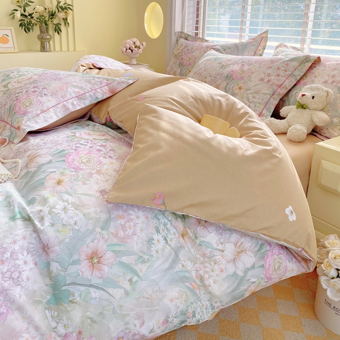 91家纺网 家纺一手货源 找家纺 星期三  2025年4月新款铂金全棉纯棉13372四件套 加微信有会员价 柔纱花影