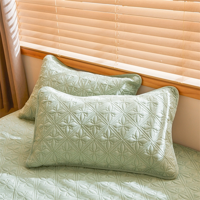 91家纺网 家纺一手货源 找家纺 3C 2025全棉蚕丝蛋白夹棉床笠 天星花-抹茶绿