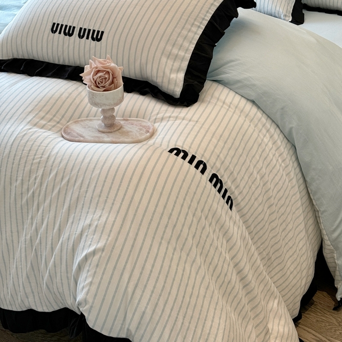 91家纺网 家纺一手货源 找家纺 千希家纺2025新款法式小香风四件套 法式条纹-繁星蓝