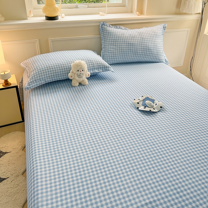 91家纺网 家纺一手货源 找家纺 馨乐家纺 2025新款亲肤印花芦荟棉单品床单第二批 心动蓝