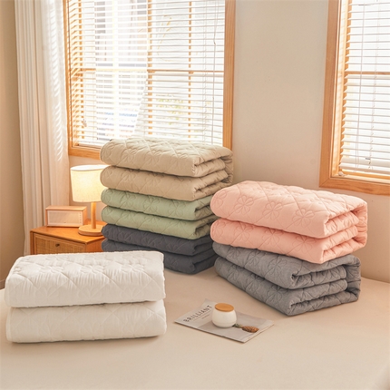 91家纺网 家纺一手货源 找家纺 （总）3C 2025新款A类全棉四叶草防水隔脏床笠