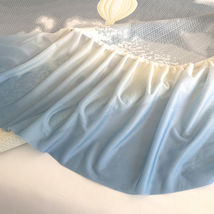 91家纺网 家纺一手货源 找家纺 冬然家纺 2025新款冰豆豆席子凉席床裙款 梦幻气球-灰