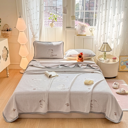 91家纺网 家纺一手货源 找家纺 家喜爱 2025新款A类5D华夫格冰豆豆针织棉夏被盖毯 卡皮巴拉-咖色