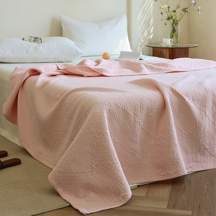 91家纺网 家纺一手货源 找家纺 （总）雯雨家纺2025新款A类全棉加厚六层纱提花纯色盖毯