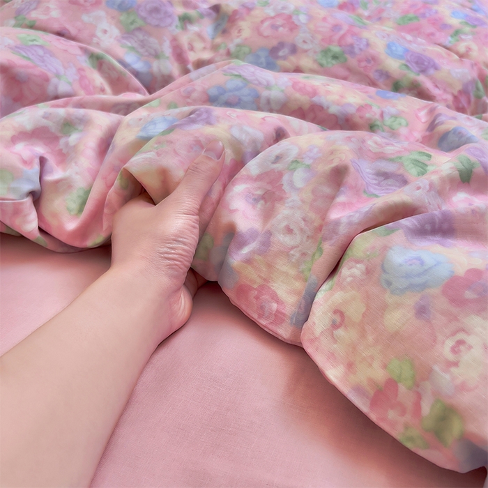 91家纺网 家纺一手货源 找家纺 优品阁 2025新款人字纹全棉双层纱四件套 亦然花语【升级款-提花人字纹床单】