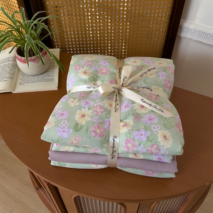 91家纺网 家纺一手货源 找家纺 优品阁 2025新款人字纹全棉双层纱四件套 花海【升级款-提花人字纹床单】