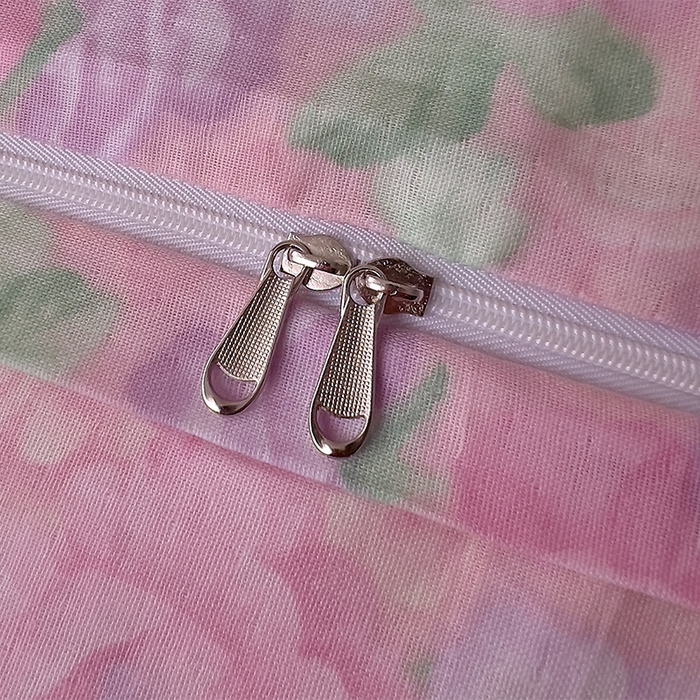 91家纺网 家纺一手货源 找家纺 优品阁 2025新款人字纹全棉双层纱四件套 亦然花语【升级款-提花人字纹床单】