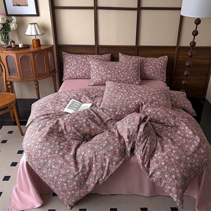 91家纺网 家纺一手货源 找家纺 优品阁 2025新款人字纹全棉双层纱四件套 蕾拉花园【升级款-提花人字纹床单】