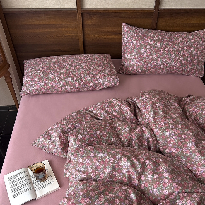 91家纺网 家纺一手货源 找家纺 优品阁 2025新款人字纹全棉双层纱四件套 蕾拉花园【升级款-提花人字纹床单】