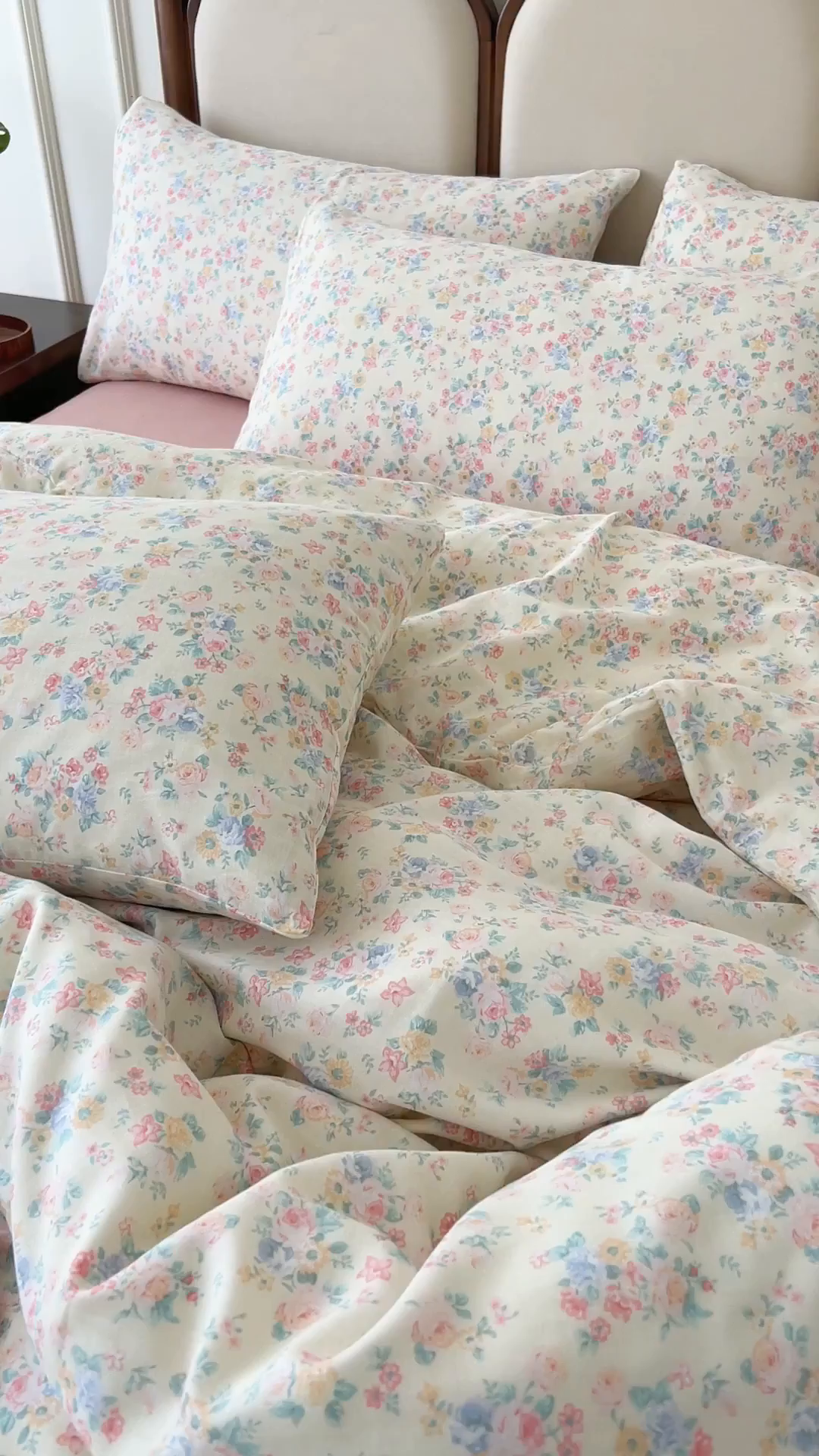 91家纺网 家纺一手货源 找家纺 优品阁 2025新款人字纹全棉双层纱四件套 汪小姐【升级款-提花人字纹床单】