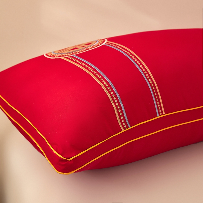 91家纺网 家纺一手货源 找家纺 三盛源 2025新款舒适亲肤长枕头枕芯 48*150cm长枕芯喜结良缘/只