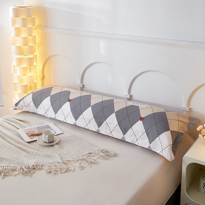 91家纺网 家纺一手货源 找家纺 三盛源 2025新款双人枕套1.21.5一体加长夫妻情侣1.8拆洗枕头套长款枕芯套 文景