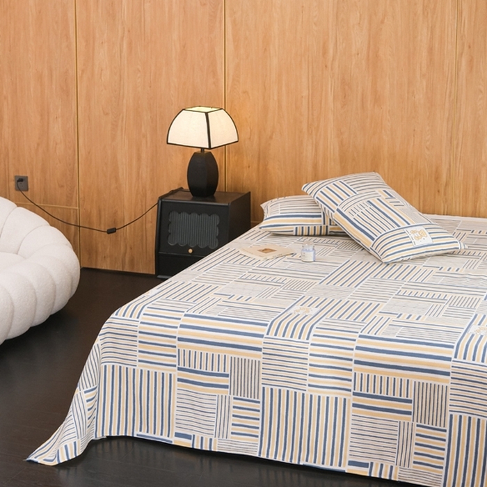 91家纺网 家纺一手货源 找家纺 慕绸家纺（原萌宝老粗布厂家） 2025新款老粗布老帆布空调软凉席原棉粗纱系列床单三件套 条条熊