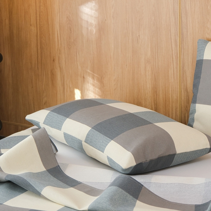 91家纺网 家纺一手货源 找家纺 慕绸家纺（原萌宝老粗布厂家） 2025新款老粗布老帆布空调软凉席原棉粗纱系列床单三件套 苏格蓝