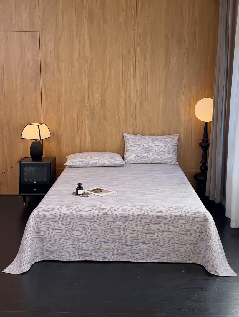 91家纺网 家纺一手货源 找家纺 慕绸家纺（原萌宝老粗布厂家） 2025新款老粗布老帆布空调软凉席原棉粗纱系列床单三件套 律动