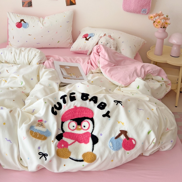 91家纺网 家纺一手货源 找家纺 梧桐家居 2025新款水洗云朵棉毛巾绣印花加绣花系列四件套 欢乐园