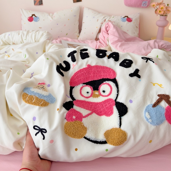 91家纺网 家纺一手货源 找家纺 梧桐家居 2025新款水洗云朵棉毛巾绣印花加绣花系列四件套 欢乐园