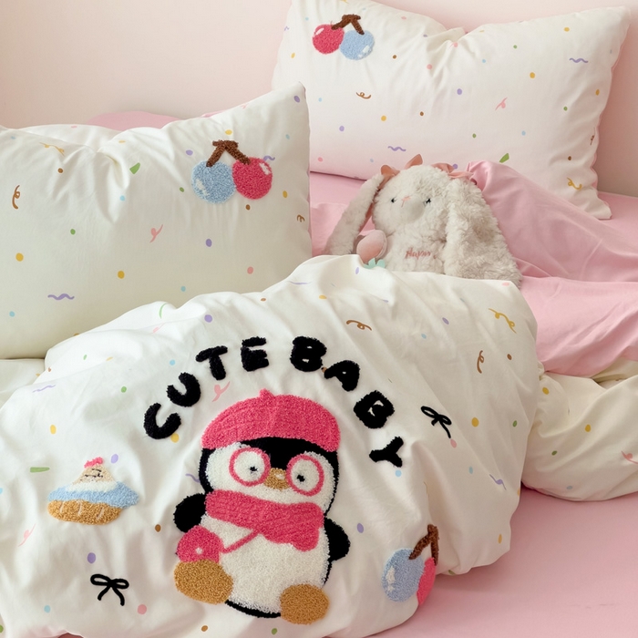 91家纺网 家纺一手货源 找家纺 梧桐家居 2025新款水洗云朵棉毛巾绣印花加绣花系列四件套 欢乐园