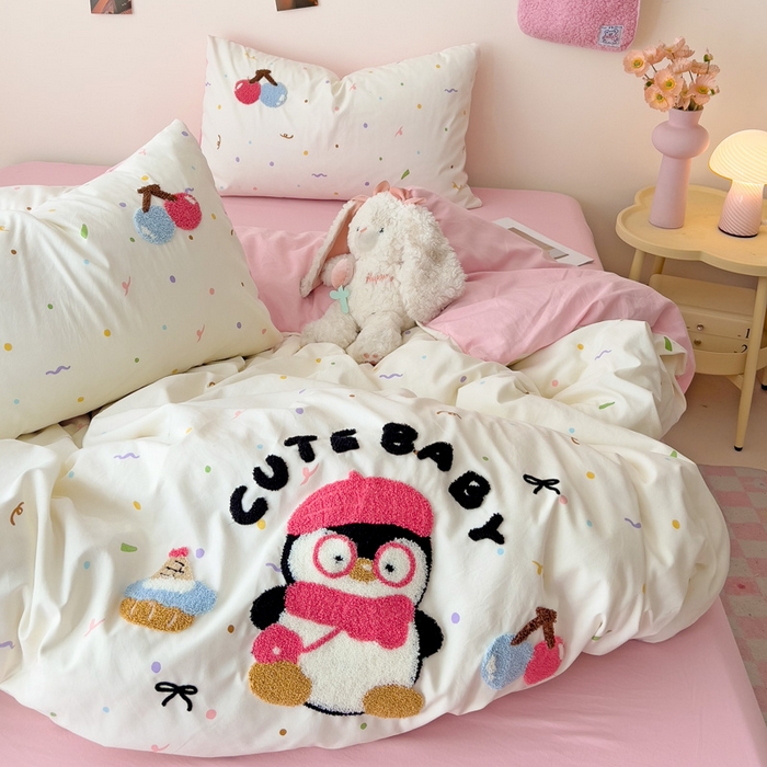 91家纺网 家纺一手货源 找家纺 梧桐家居 2025新款水洗云朵棉毛巾绣印花加绣花系列四件套 欢乐园