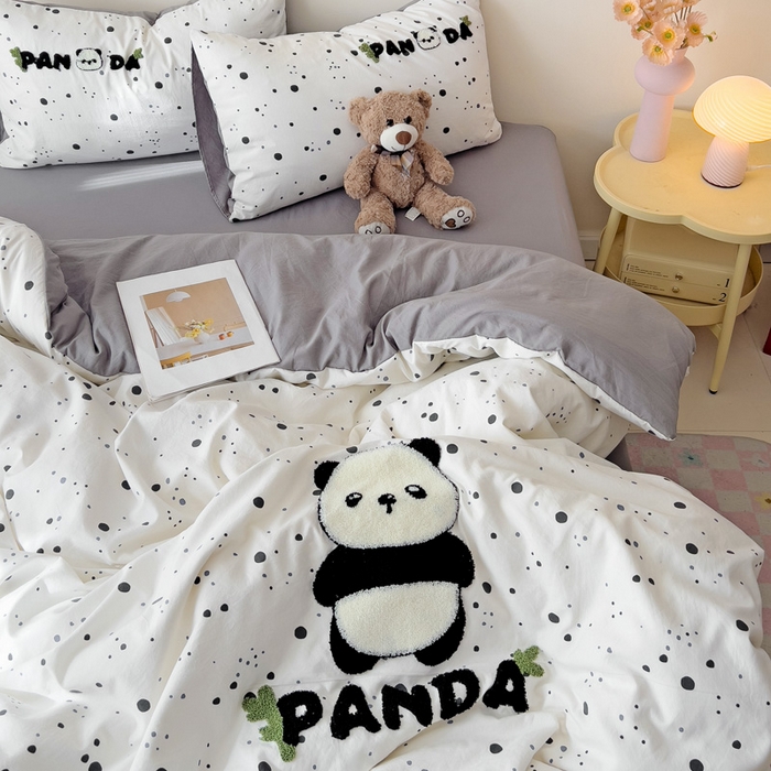 91家纺网 家纺一手货源 找家纺 梧桐家居 2025新款水洗云朵棉毛巾绣印花加绣花系列四件套 熊猫宝宝