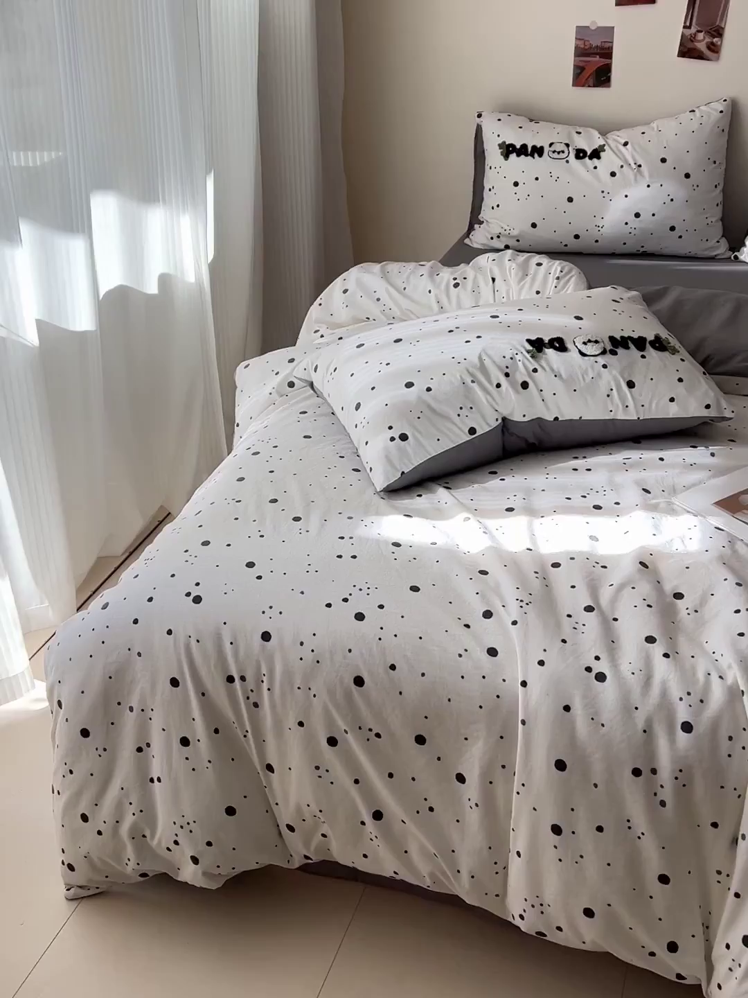 91家纺网 家纺一手货源 找家纺 梧桐家居 2025新款水洗云朵棉毛巾绣印花加绣花系列四件套 熊猫宝宝