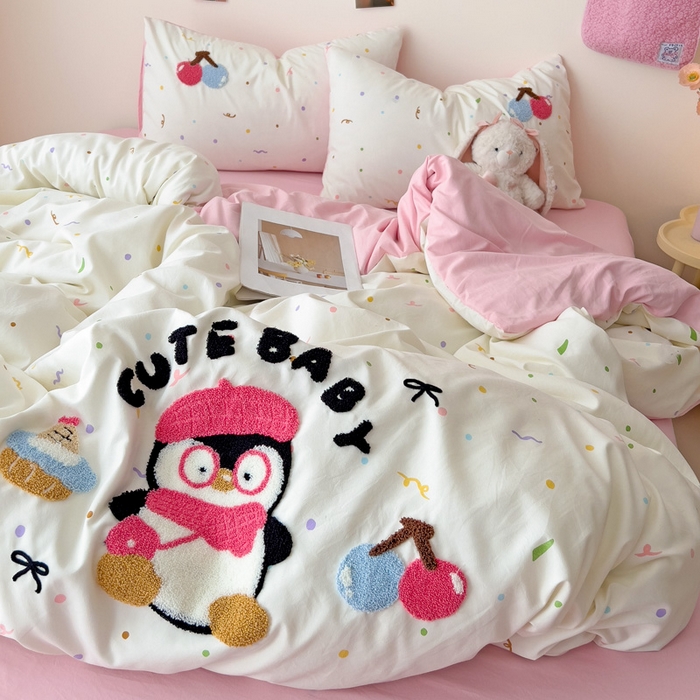 91家纺网 家纺一手货源 找家纺 梧桐家居 2025新款水洗云朵棉毛巾绣印花加绣花系列四件套 欢乐园