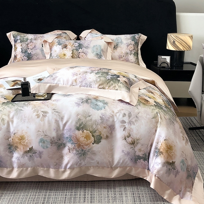 91家纺网 家纺一手货源 找家纺 东方名伶 2025新款莱赛尔兰精天丝棉数码印花宽边四件套 浅浅花语-粉