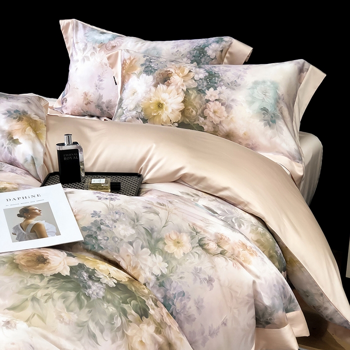 91家纺网 家纺一手货源 找家纺 东方名伶 2025新款莱赛尔兰精天丝棉数码印花宽边四件套 浅浅花语-粉