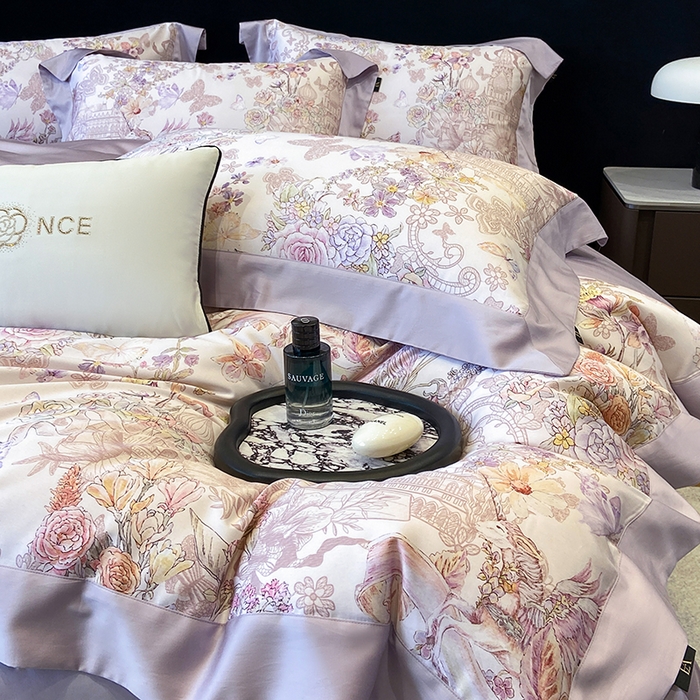 91家纺网 家纺一手货源 找家纺 东方名伶 2025新款莱赛尔兰精天丝棉数码印花宽边四件套 深绯秘境