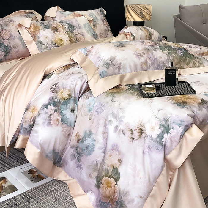 91家纺网 家纺一手货源 找家纺 东方名伶 2025新款莱赛尔兰精天丝棉数码印花宽边四件套 浅浅花语-粉