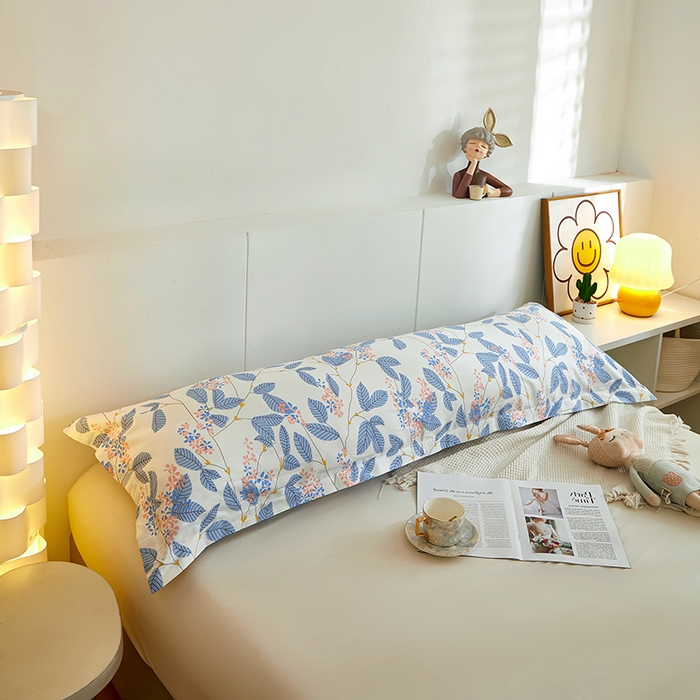 91家纺网 家纺一手货源 找家纺 三盛源 2025新款全棉印花双人长枕套 叶蓓 蓝