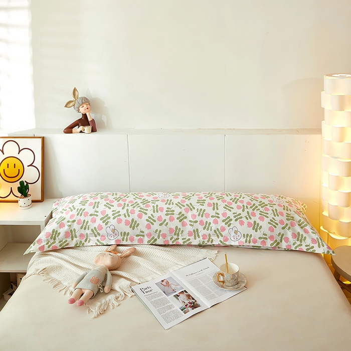 91家纺网 家纺一手货源 找家纺 三盛源 2025新款全棉印花双人长枕套 仙仙兔 粉