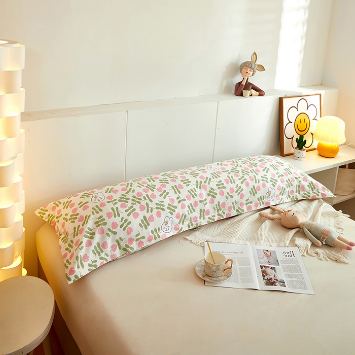 91家纺网 家纺一手货源 找家纺 三盛源 2025新款全棉印花双人长枕套 仙仙兔 粉