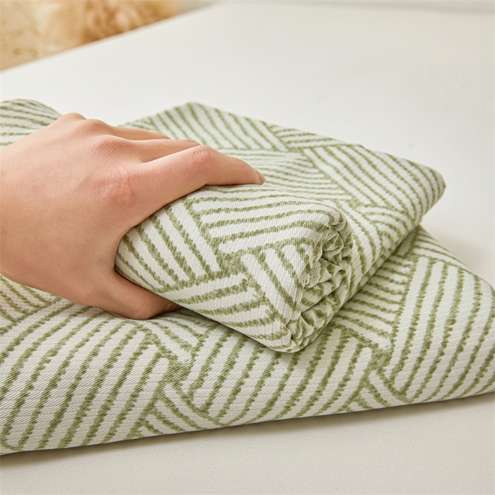 91家纺网 家纺一手货源 找家纺 居眠 2025新款全棉纯棉老粗布凉席席子印花单品床笠单床笠 阡陌菱格 抹茶